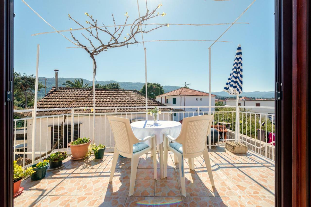 Apartment Anic Stari Grad  Esterno foto