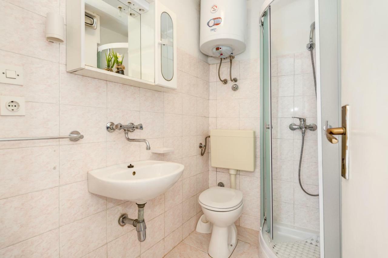 Apartment Anic Stari Grad  Esterno foto
